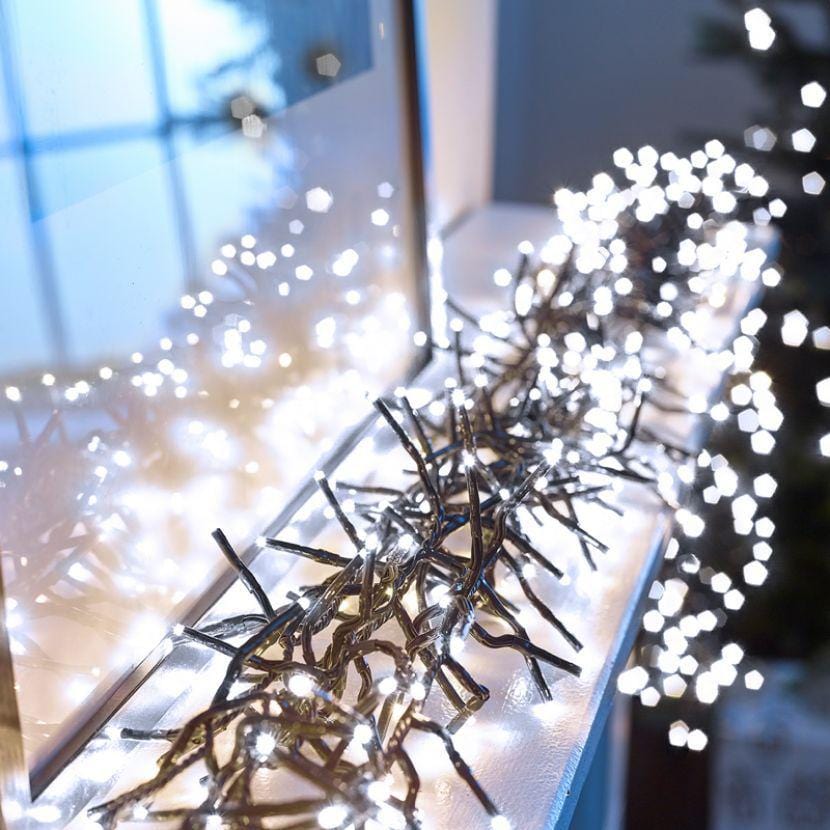 Indoor/Outdoor 8 Function LED Waterproof Cluster Fairy Lights with Black Cable (280 Cluster Lights - 17.5M Cable) - White Lights 5056150226413 only5pounds-com